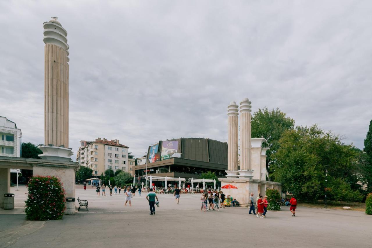 Boho Chic Free Parking Varna
